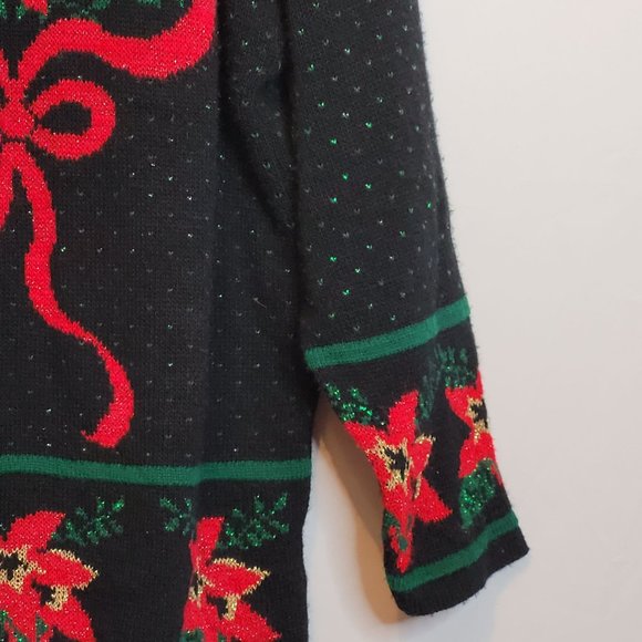 Vintage Christmas Sweater Poinsettia Black Red Dana Scott Acrylic Size Medium - Picture 6 of 15